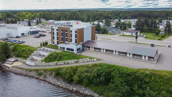 Hotel De La Borealie image 21