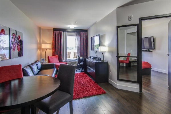 Hotel De La Borealie image 26